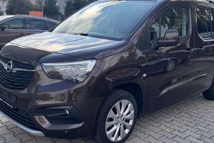 Opel Combo Life 124.400 km 10.900 € Altdorf 84032