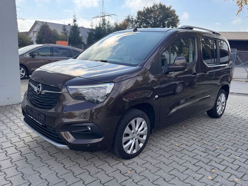 Opel Combo Life 124.400 km 10.900 € Altdorf 84032