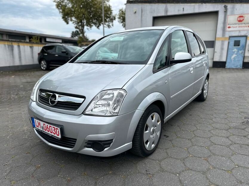 Opel Meriva 125.000 km 2.999 € Elz 65604