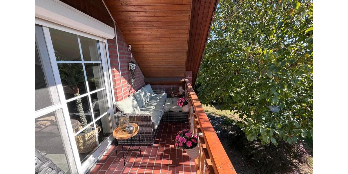 Moderne 3-Zi. Wohnung mit EBK, Carport, Wallbox & privatem Garten 3 zimmer