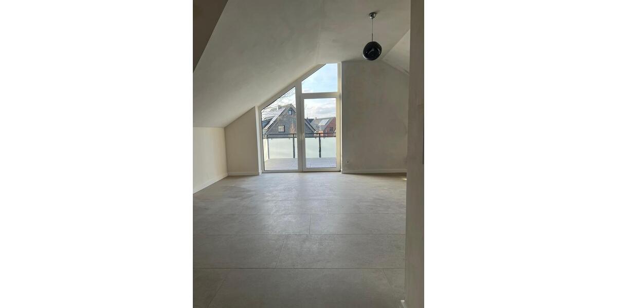 Dachgeschoßwohnung Ahaus - 2 Zimmer, 114 m&sup2;, 1.200&euro; | Angebot:25641529