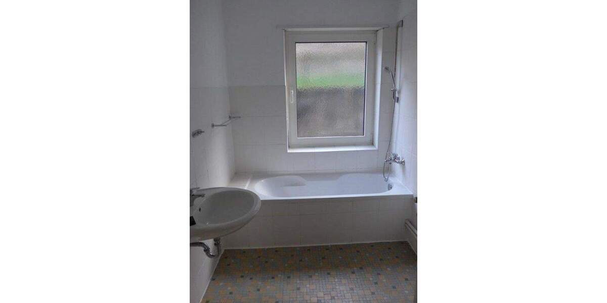 Etagenwohnung Rodalben - 3 Zimmer, 100 m&sup2;, 630&euro; | Angebot:25611658