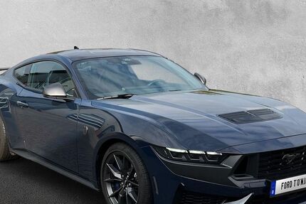 Ford Mustang 4.000 km 61.980 &euro; Zetel - Neuenburg 26340