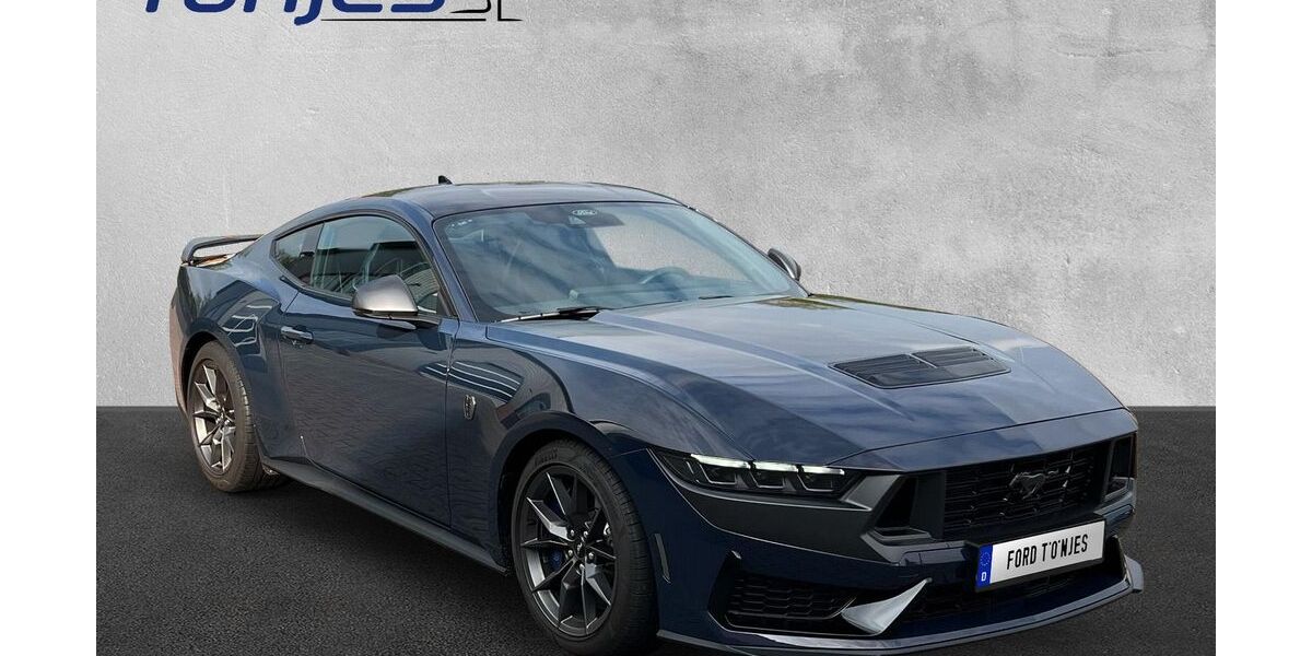 Ford Mustang 4.000 km 61.980 &euro; Zetel - Neuenburg 26340