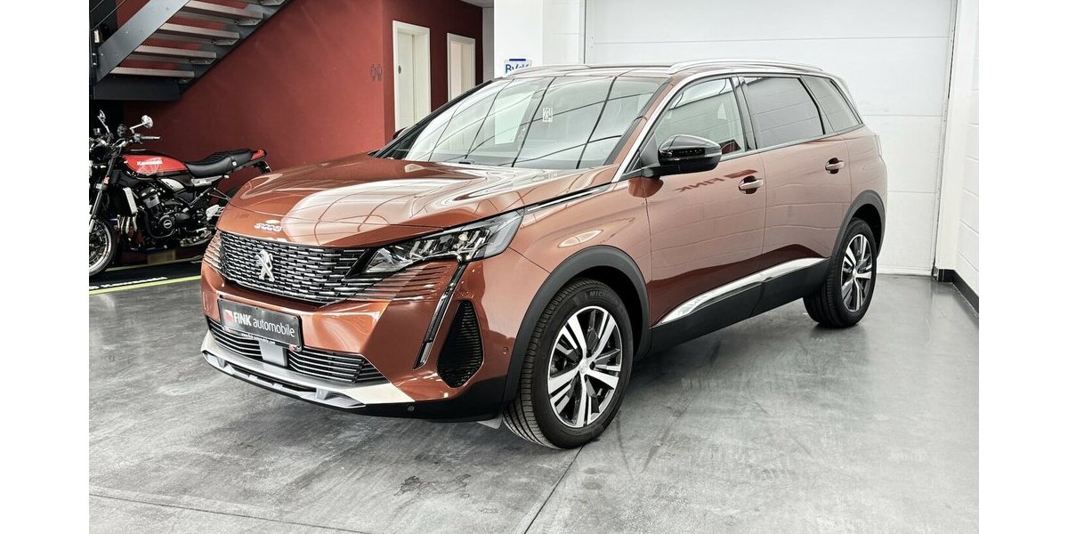 Peugeot 5008 Puretech 130 Allure 1.Hand 7 Sitze Carplay 23.100 km 24.229 &euro; Lich 35423
