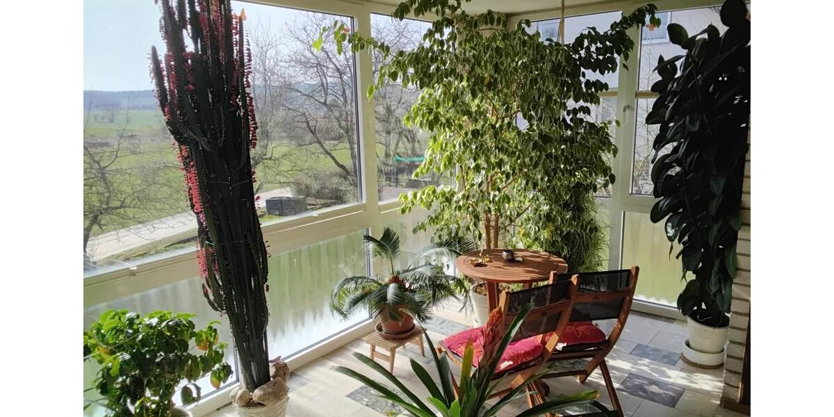 Hochparterre Felsberg - 4 Zimmer, 160 m&sup2;, 1.200&euro; | Angebot:25395523