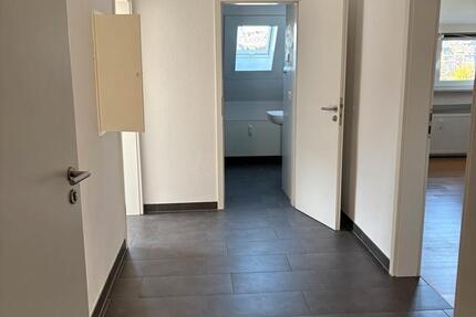 Wohnung Siegen Kaan-Marienborn - 3 Zimmer, 75 m&sup2;, 172.000&euro; | Angebot:25960743