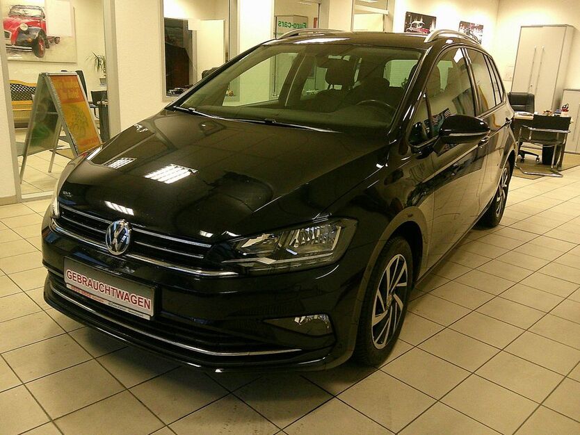 VW Golf Sportsvan 92.350 km 15.700 € Mülheim-Kärlich 56218