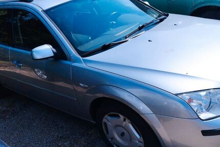 Ford Mondeo 330.000 km 950 &euro; Neubrandenburg 17034
