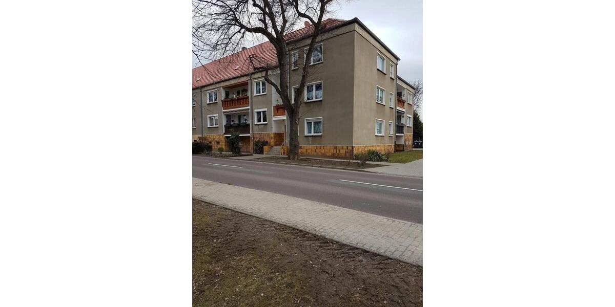 Dachgeschoßwohnung Aschersleben - 3 Zimmer, 70 m&sup2;, 40.000&euro; | Angebot:22415258