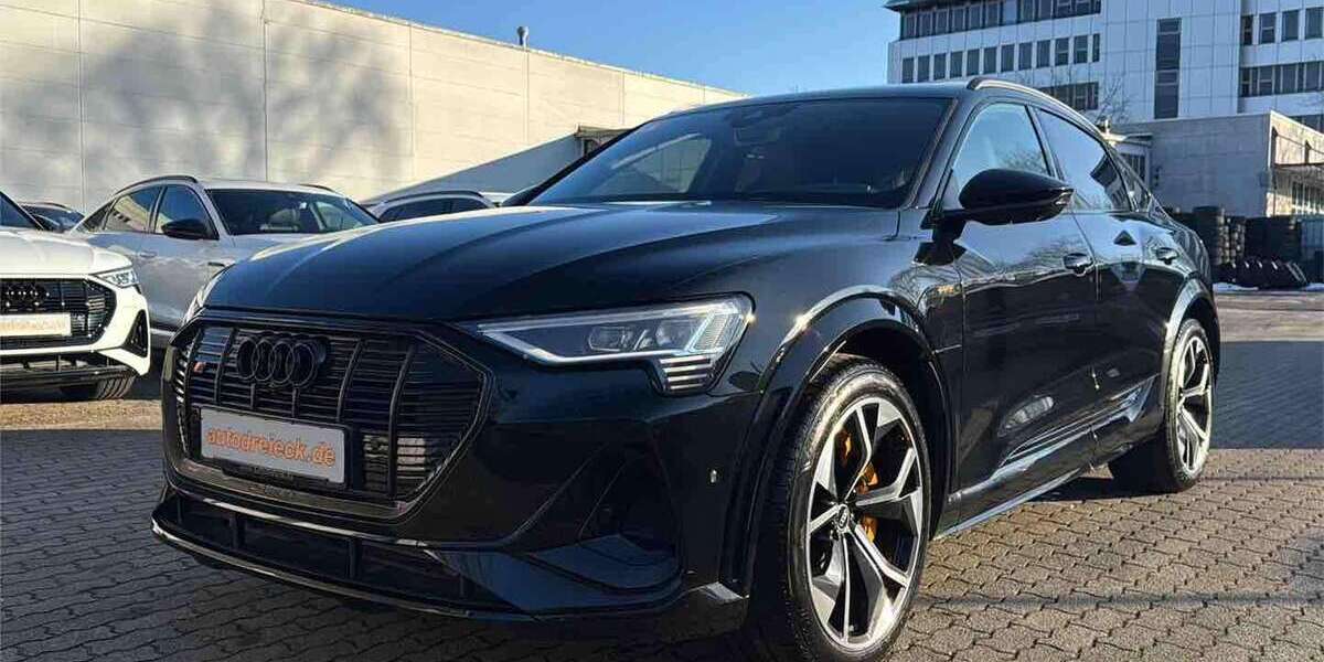 Audi e-tron 60.637 km 40.950 &euro; Hamburg 22047