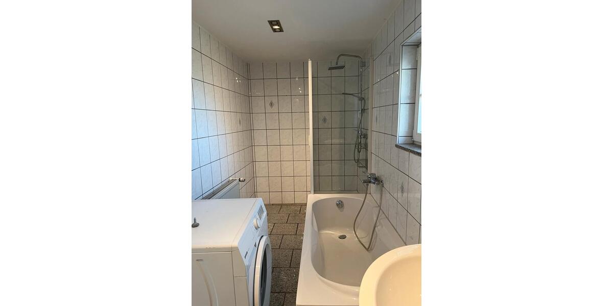 Einfamilienhaus Leichlingen (Rheinland) - 2.5 Zimmer, 78 m&sup2;, 1.100&euro; | Angebot:25931539