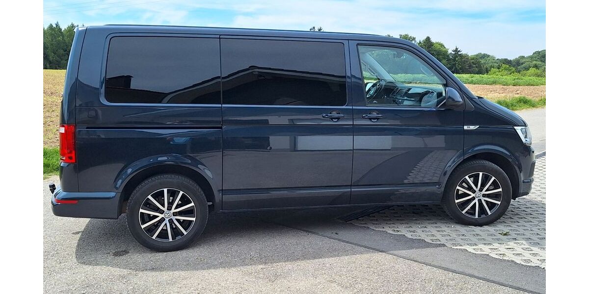VW T6 Multivan 156.000 km 25.700 &euro; Mehring 84561