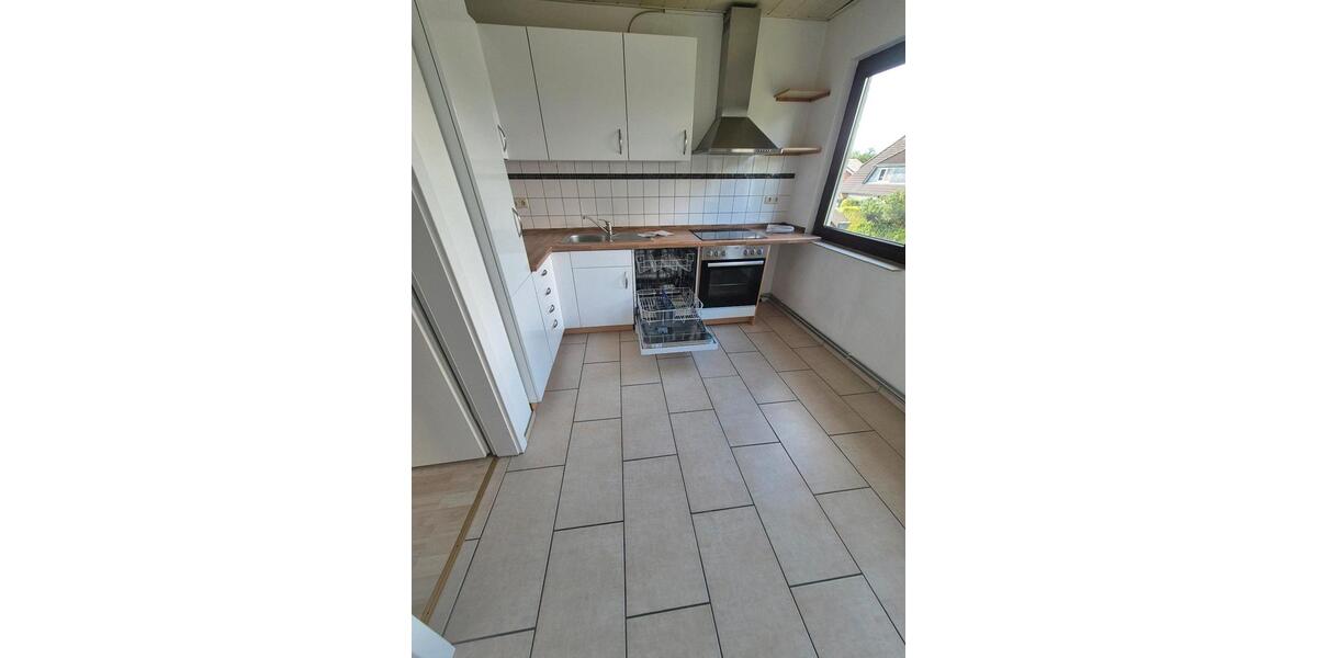 Dachgeschoßwohnung Hohenlockstedt - 3 Zimmer, 70 m&sup2;, 695&euro; | Angebot:25452969