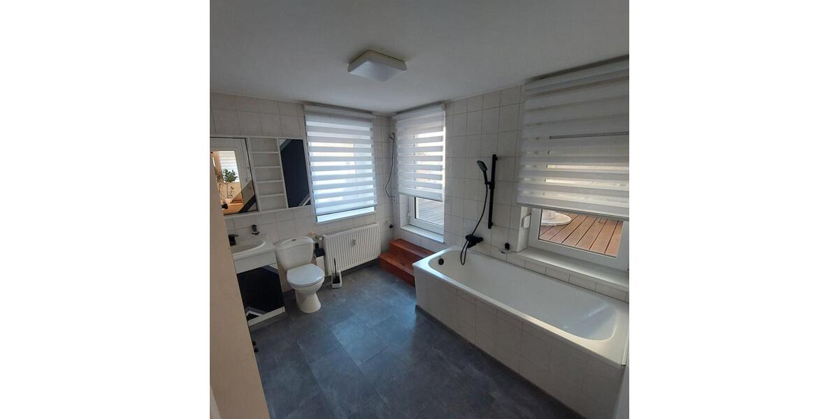 Etagenwohnung Landau an der Isar - 2 Zimmer, 62 m&sup2;, 725&euro; | Angebot:26380391