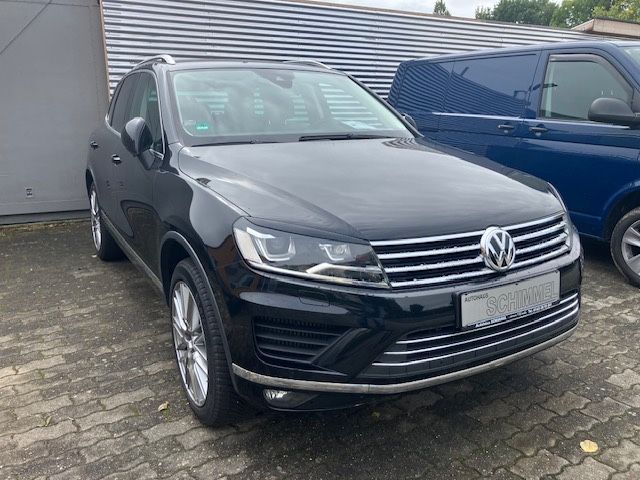 VW Touareg 176.300 km 17.390 € Hainichen 09661