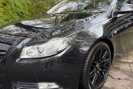 Opel Insignia 179.912 km 3.700 &euro; Essen 45276