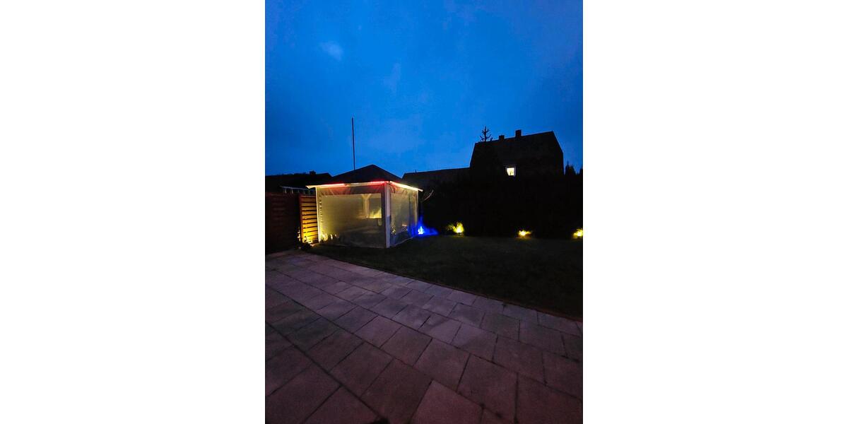 Großzügige Erdgeschosswohnung mit Garten + Stellplätzen OT Enzen 5 zimmer