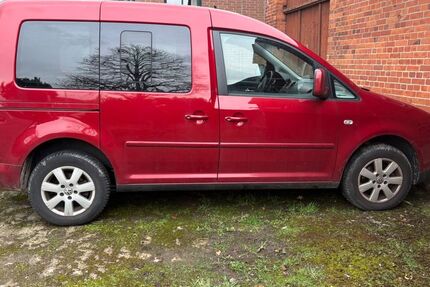 VW Caddy 176.000 km 5.400 &euro; Seelze 30926