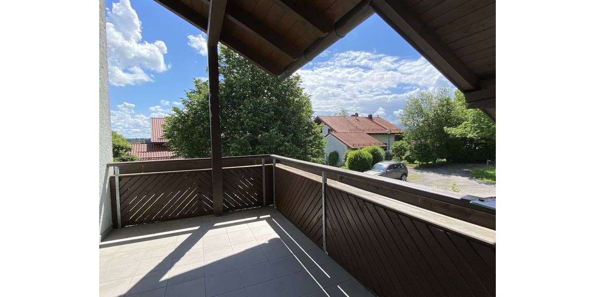 Etagenwohnung Großkarolinenfeld - 2 Zimmer, 77 m&sup2;, 830&euro; | Angebot:27146000
