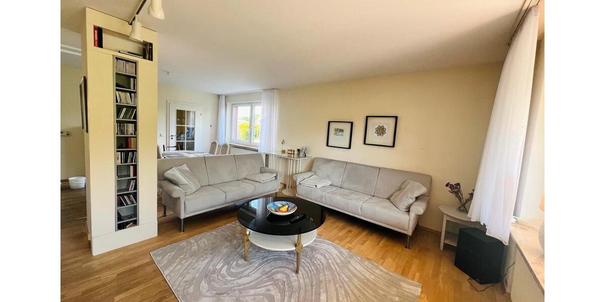 Reihenhaus Amberg - 4 Zimmer, 122 m&sup2;, 1.900&euro; | Angebot:26617784