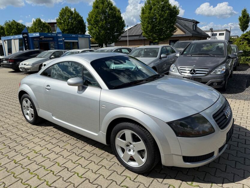 Audi TT 60.880 km 11.990 € Fuldabrück-Bergshausen 34277