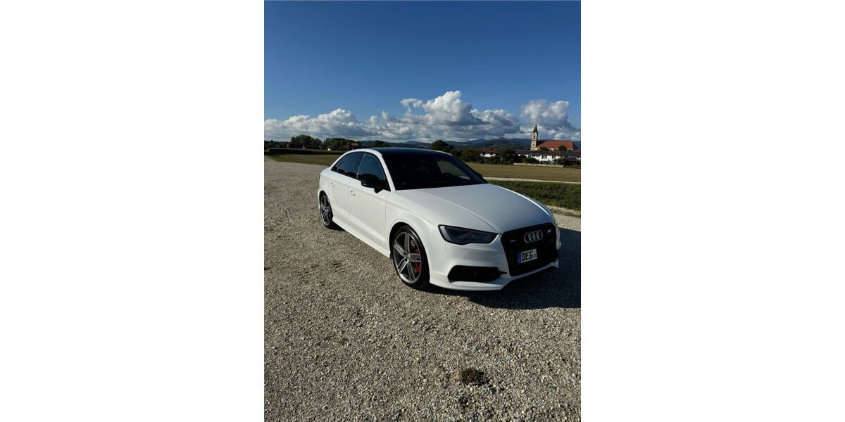 Audi S3 69.000 km 26.900 &euro; Niederalteich 94557