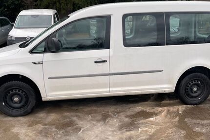 VW Caddy Maxi 272.000 km 5.990 &euro; Chemnitz 09114
