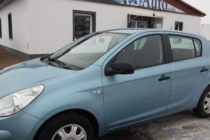 Hyundai i20 99.572 km 4.499 &euro; Nordhausen 99734
