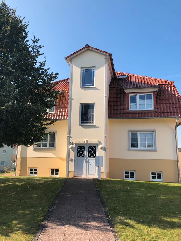 Eigentumswohnung 2 Zimmer mit Blick aufs Schloss am Fleesensee zimmer
