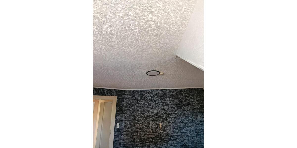 Dachgeschoßwohnung Saarlouis - 4 Zimmer, 65 m&sup2;, 470&euro; | Angebot:26449157
