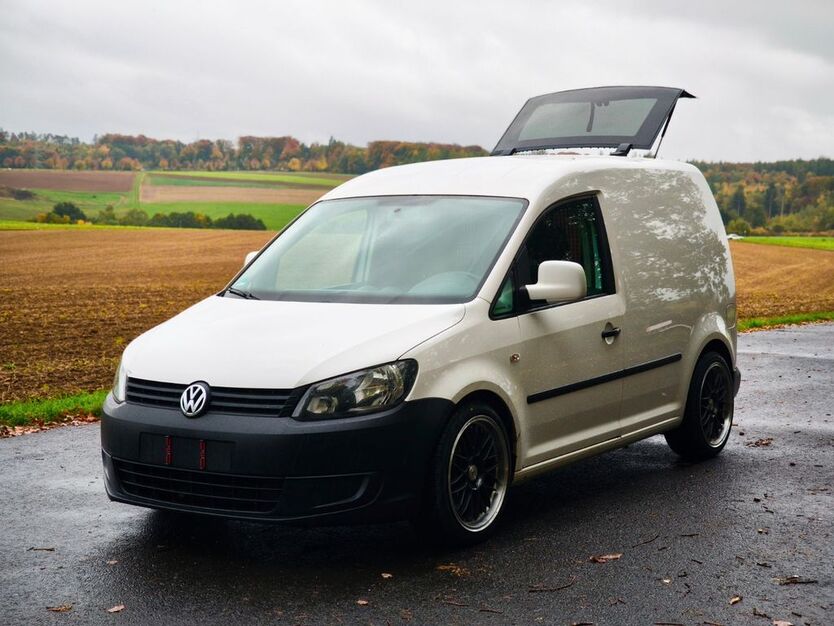 VW Caddy 277.000 km 6.900 € Dürrholz 56307