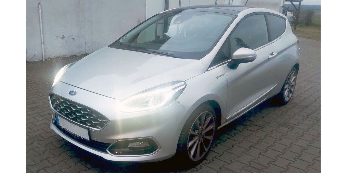 Ford Fiesta 99.990 km 12.890 € Potsdam 14482