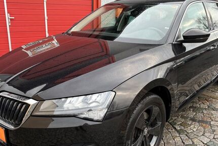 Skoda Superb 33.890 km 26.999 &euro; Freiberg 09599