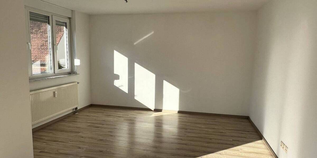 Etagenwohnung Neustadt/Aisch Neustadt - 2 Zimmer, 60 m&sup2;, 198.000&euro; | Angebot:26306776