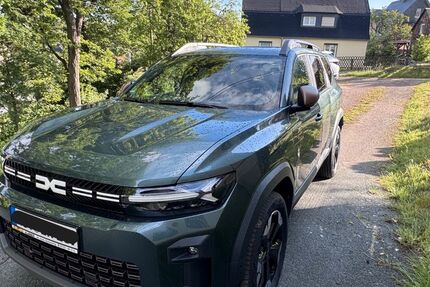 Dacia Bigster 10.100 km 32.000 &euro; Bernsdorf 09337