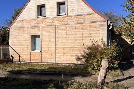 Haus zum Kaufen in Finsterwalde 99.000 € 110 m² 4 zimmer