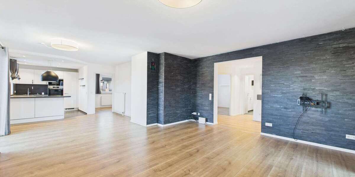 Wohnung zum Kaufen in Bad Liebenzell 299.000 € 103.74 m² 4 zimmer