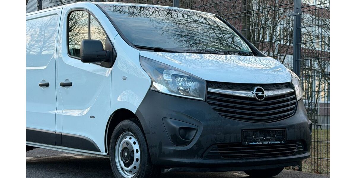 Opel Vivaro 137.411 km 10.990 &euro; Mönchengladbach 41068