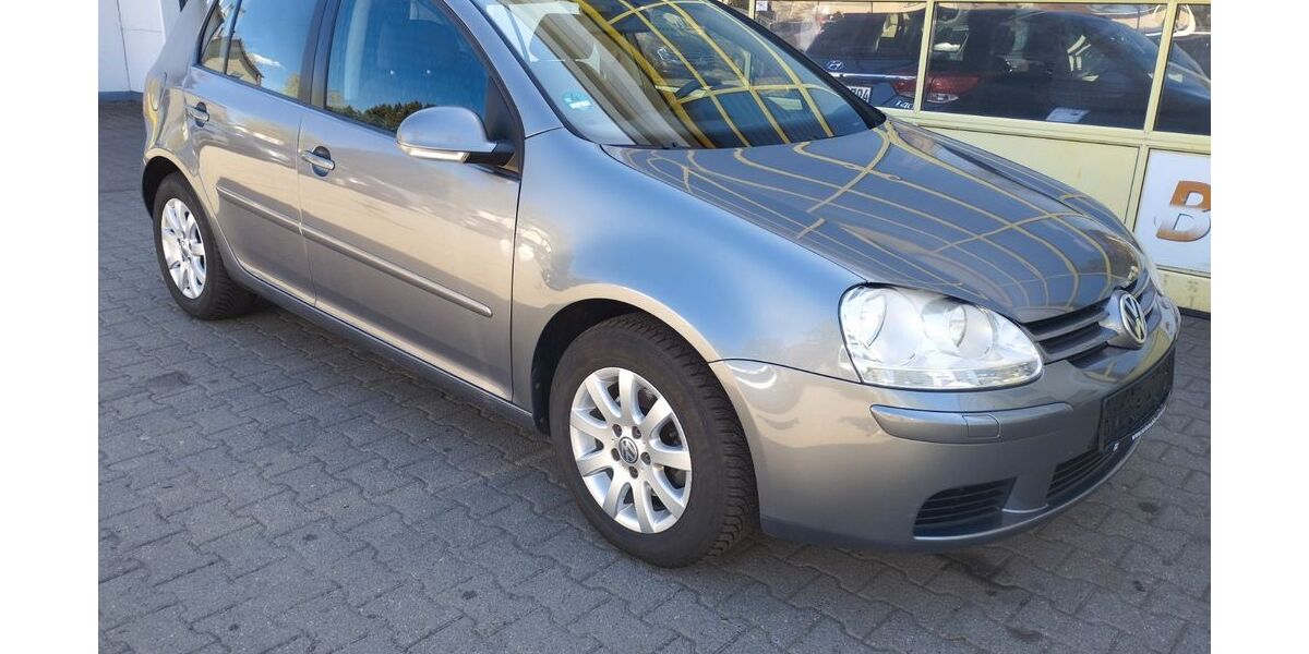 VW Golf 196.500 km 2.650 &euro; Rathenow 14712