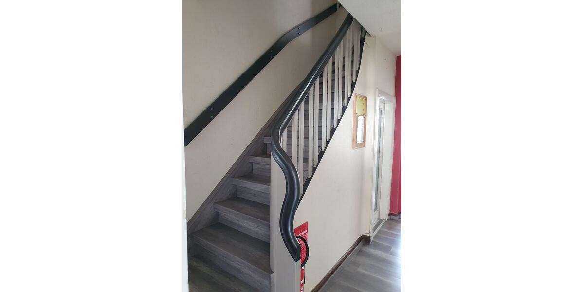 Doppelhaushälfte Arnstadt - 4 Zimmer, 145 m&sup2;, 2.500&euro; | Angebot:26090900