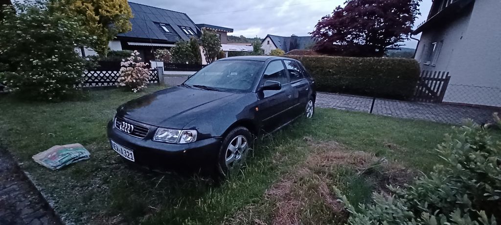 Audi A3 198.000 km 800 &euro; Pleystein 92714