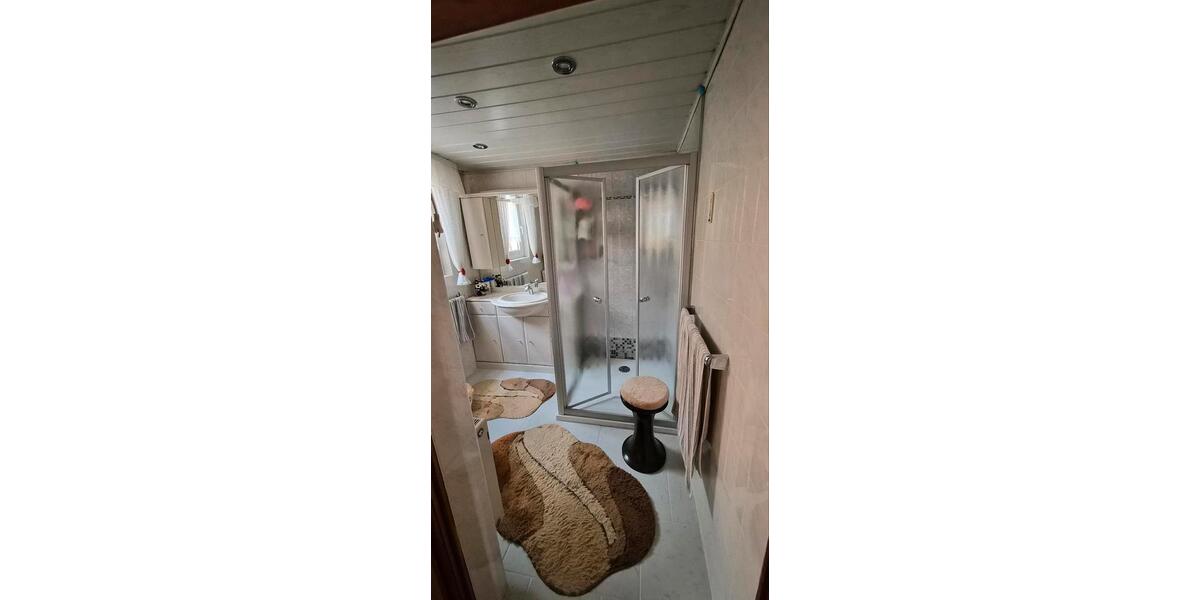 Einfamilienhaus Arnstein - 5 Zimmer, 125 m&sup2;, 180.000&euro; | Angebot:26565443