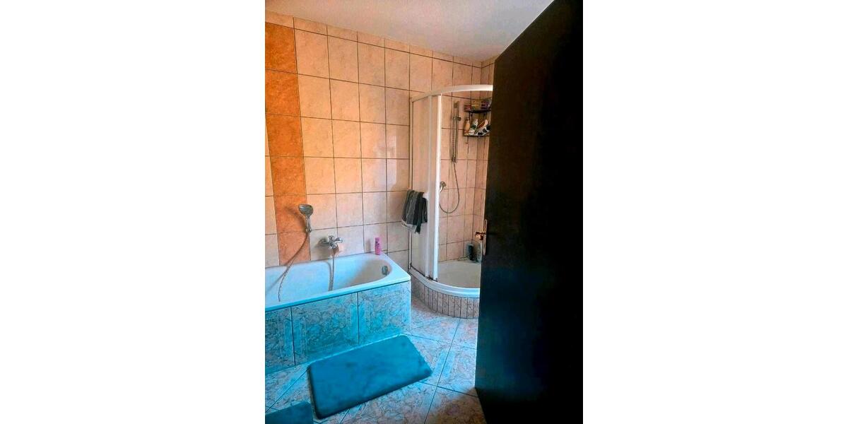 Einfamilienhaus Bendorf - 9 Zimmer, 192 m&sup2;, 370.000&euro; | Angebot:26284869