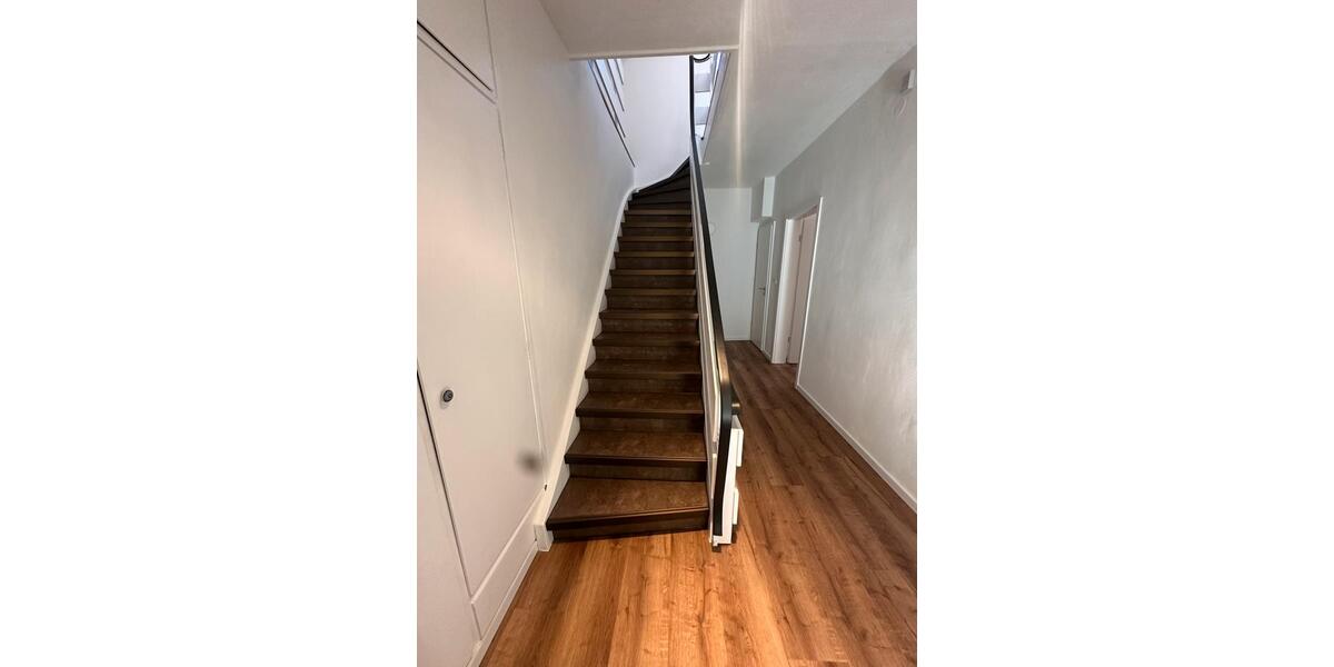 Etagenwohnung Marktoberdorf - 6 Zimmer, 137 m&sup2;, 1.400&euro; | Angebot:25283814