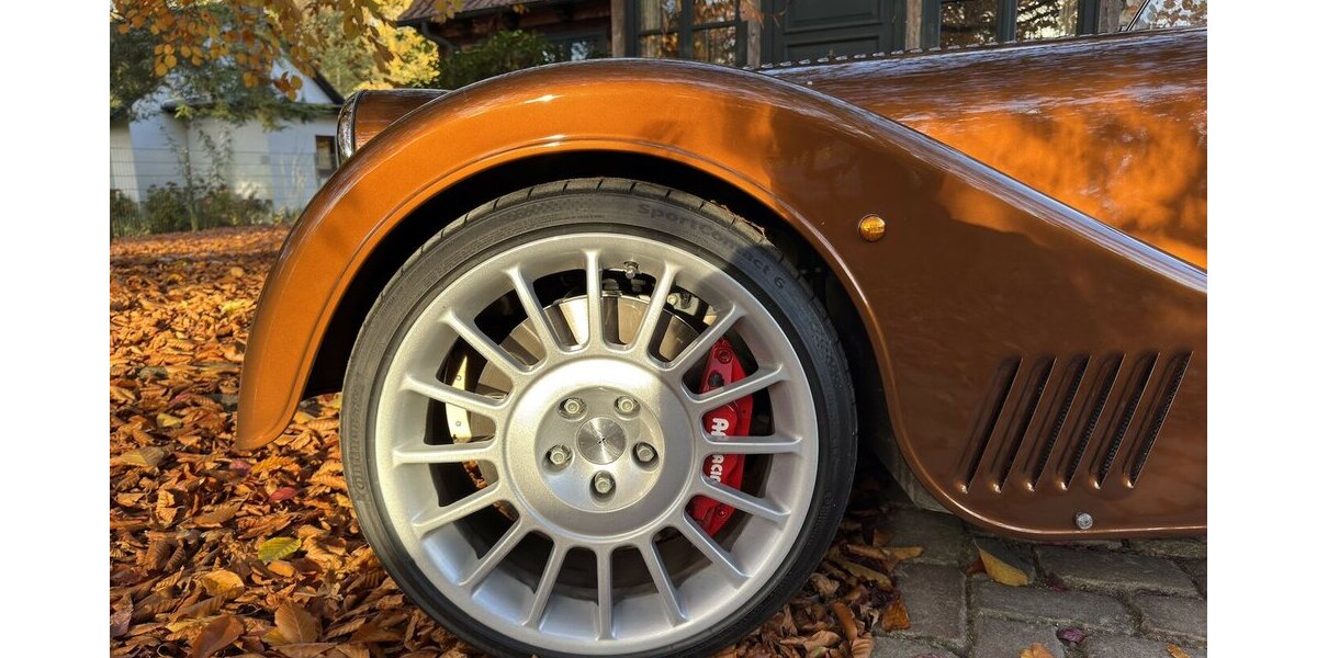 Morgan Plus 8 4.8 AERO8 GOLDFINGER 007 9.999 km 149.999 &euro; Hamburg 22339