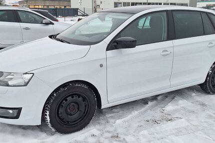 Skoda Rapid 125.000 km 7.900 &euro; Kaltenkirchen 24568