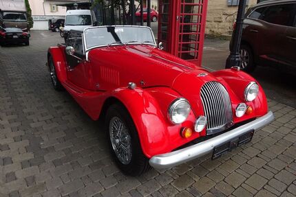 Morgan Plus 8