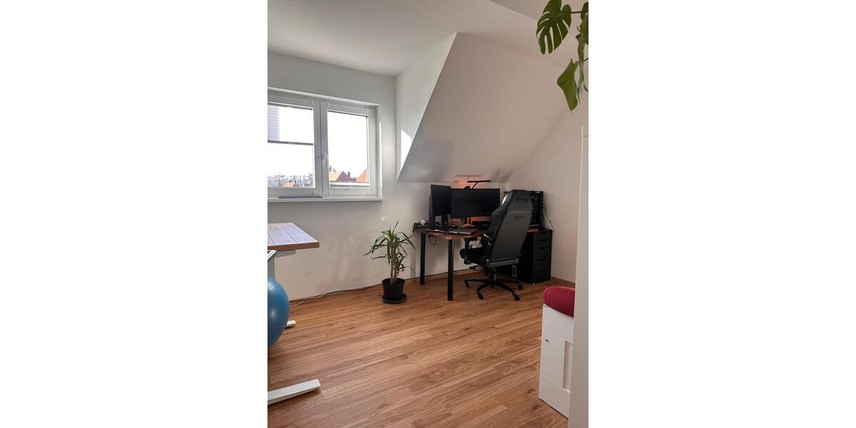 Einfamilienhaus Bad Neustadt an der Saale - 4 Zimmer, 156 m&sup2;, 1.400&euro; | Angebot:25103065