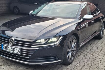 VW Arteon 145.000 km 22.800 &euro; Stuttgart 70372